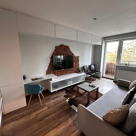 We Apartment - Close To The Center & City View, Self Check-In 24H Besztercebánya Kültér fotó