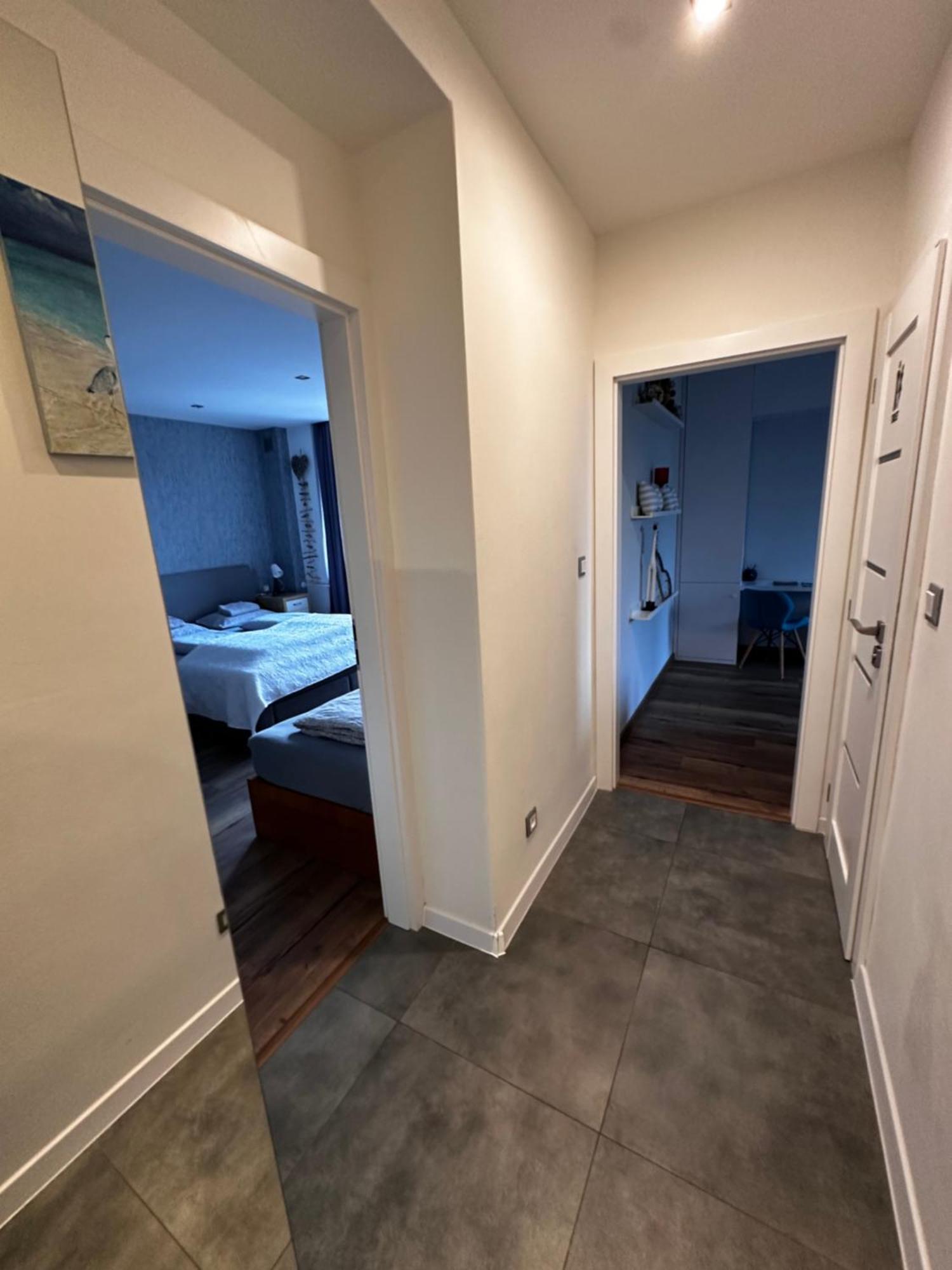 We Apartment - Close To The Center & City View, Self Check-In 24H Besztercebánya Kültér fotó